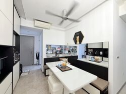 Stratum (D18), Condominium #523427301